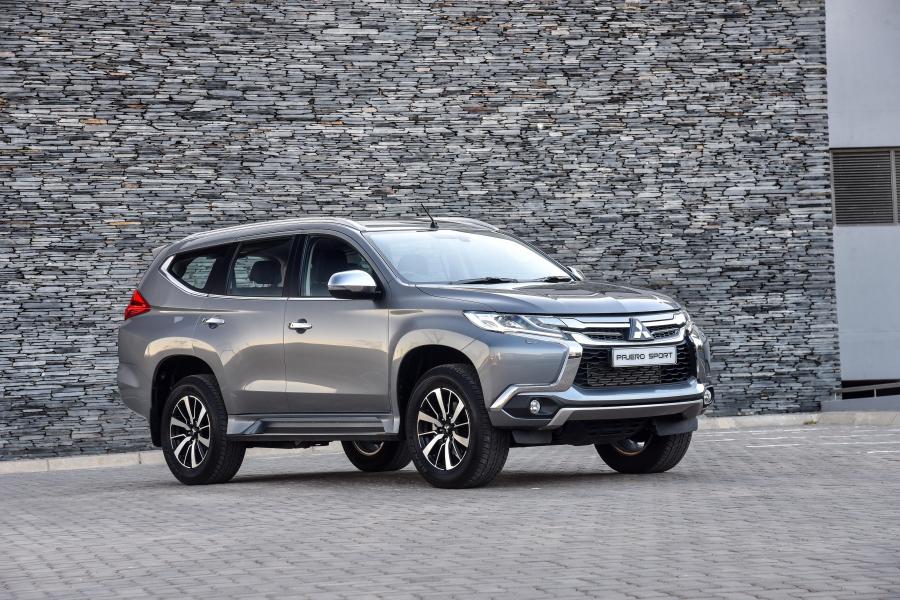  Mitsubishi Pajero Sport 2017 года  (ZA) (фото 24 из 29)